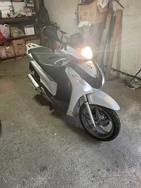 Sh 125