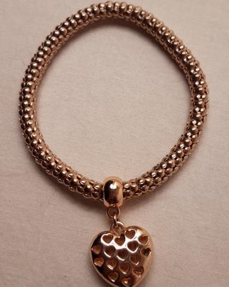 Bracciale color oro rosato con cuore.