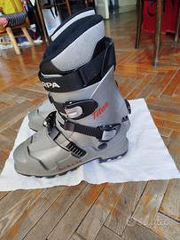 scarponi sci alpinismo  SCARPA mod.Titan