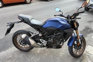 Honda CB 300 R