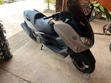 Yamaha t-max 2005