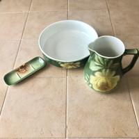 Set antico da Toilette in ceramica