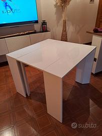 Tavolo estensibile laccato bianco