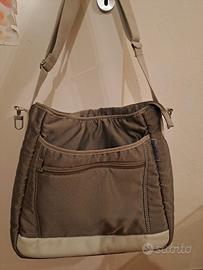 Borsa Peg-Perego pratica e capiente