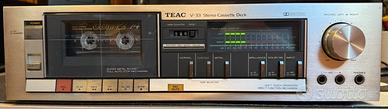 Piastra TEAC V-33