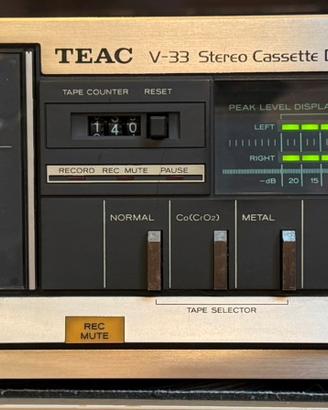 Piastra TEAC V-33