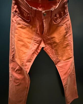 Jeckerson toppa Alcantara Rosso