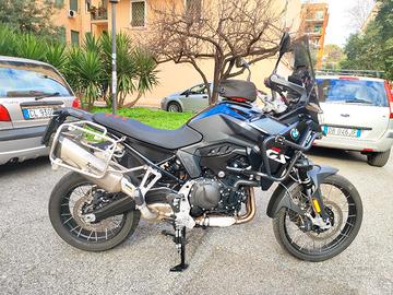 BMW f 900 GS 