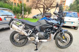 BMW f 900 GS 