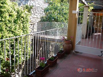 Isola d'Elba grazioso bilo Nisportino