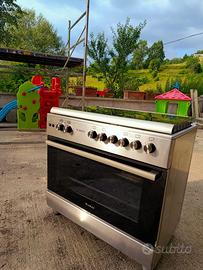 Cucina da 90x60 Lar.El tutto forno a Gas 5 fuochi