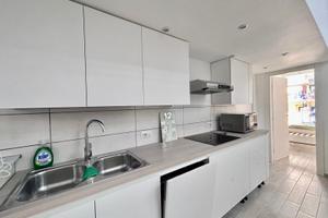 Camera ristrutturata ed arredata