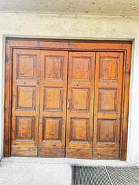 Portone Antico In Legno