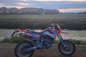 ktm 640