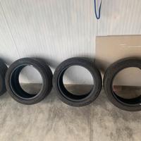 Gomme 215/45 r16 90v