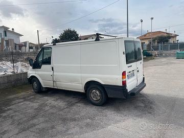 Ford transit 2001