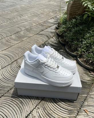 Nike Air Force 1 Low  White EU 43
