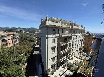 4 LOCALI A GENOVA
