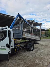 Iveco Dayli ribaltabile trilaterale e gru