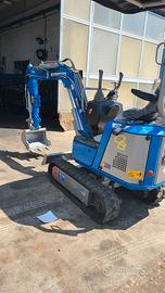 mini escavatore eb 09