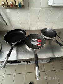 PADELLA ANTIADERENTE NUOVA SET 3 pezzi