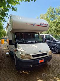 Camper mansardato