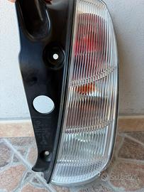 Faro posteriore destro Lancia Y Originale