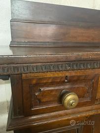 CREDENZINA ANTICA