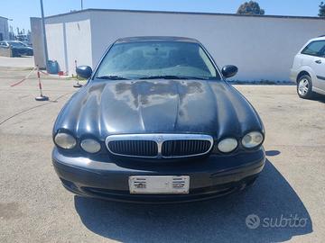 JAGUAR X-TYPE X400 2.0 D 130CV 03-09 Ricambi