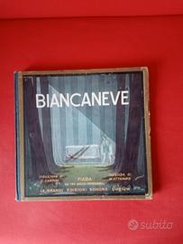 BIANCANEVE  FIABA