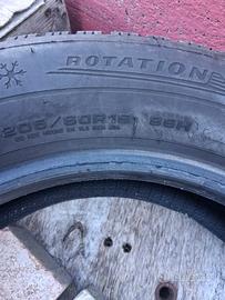 Pneumatico invernale 205/60/16 96h