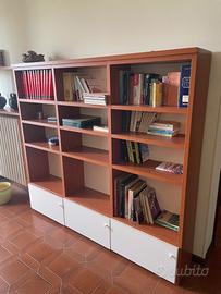 Libreria modulabile in legno