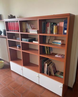 Libreria modulabile in legno