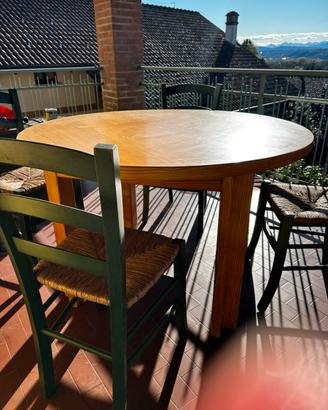 tavolo in abete resistente