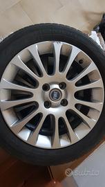 cerchi in lega 16" fiat grande punto