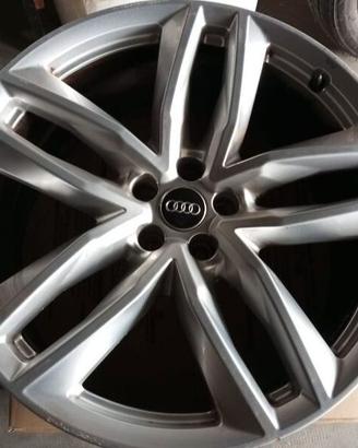 Cerchi in lega originali 21 pollici AUDI