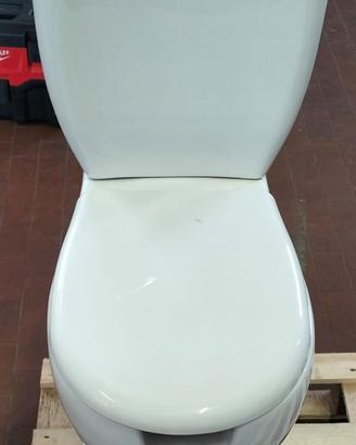 WC monoblocco disabili