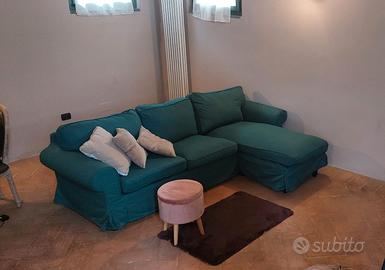 Divano Ektorp 3 posti con penisola