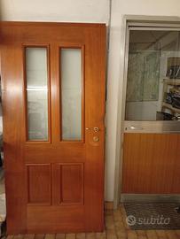 Porta d' ingresso in legno