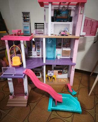 Casa di Barbie: " Dreams House"