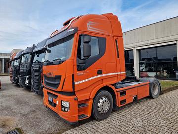 TRATTORE IVECO STRALIS 500 HY WAY