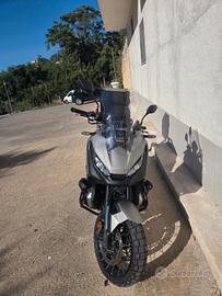 Honda xadv 750