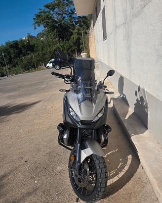 Honda xadv 750