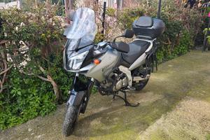 Suzuki Vstrom DL 650 ASI