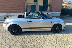 audi tt cabrio hard top