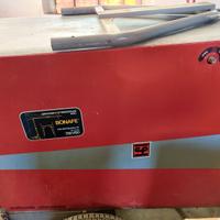 Pulitavole simmetrica