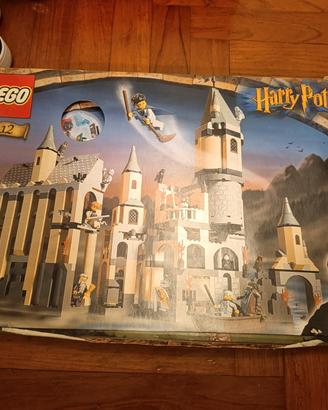 Lego Harry Potter 4709 - Castello di Hogwarts