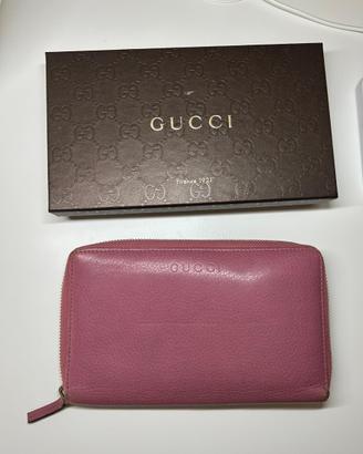 Gucci portafoglio in pelle rosa