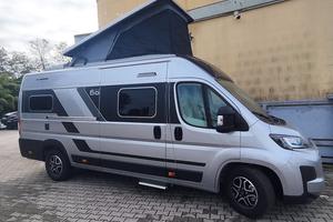 Adria Twin 640 SGX Top Tent 60Years Van