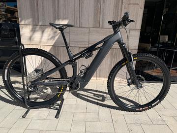 E-mtb cube stereo One 44 race